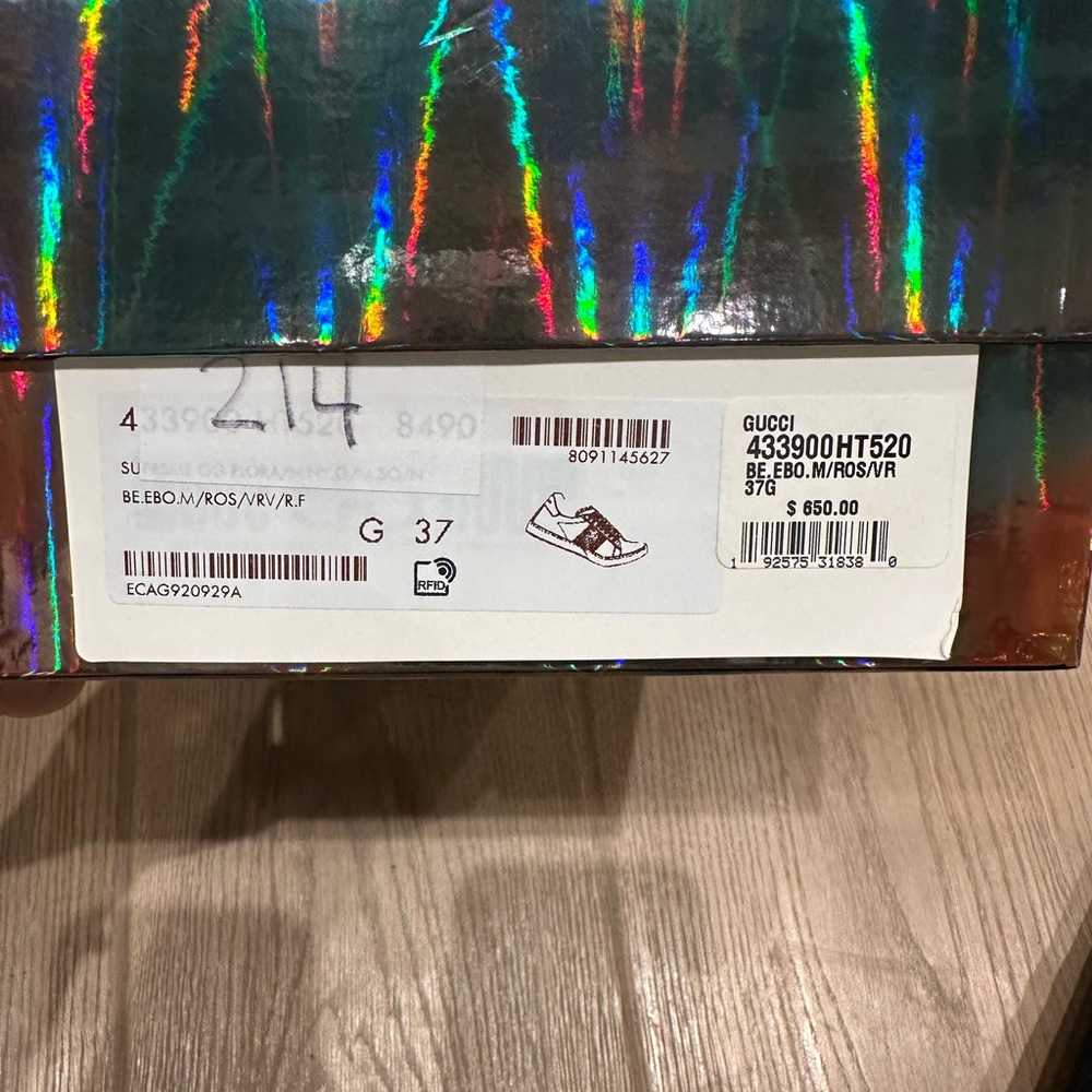Gucci Supreme Flora Sneakers - Picture 13 of 13